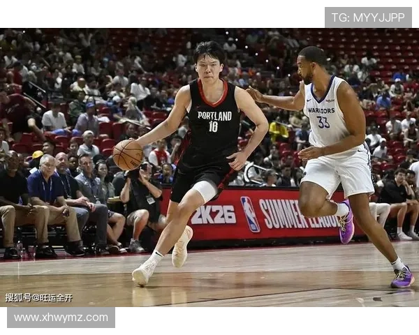 杨瀚森灵巧击地妙传助攻 卡尔顿飞身跟进单手暴扣点燃全场 杨瀚森灵巧击地妙传助攻 卡尔顿飞身跟进单手暴扣点燃全场